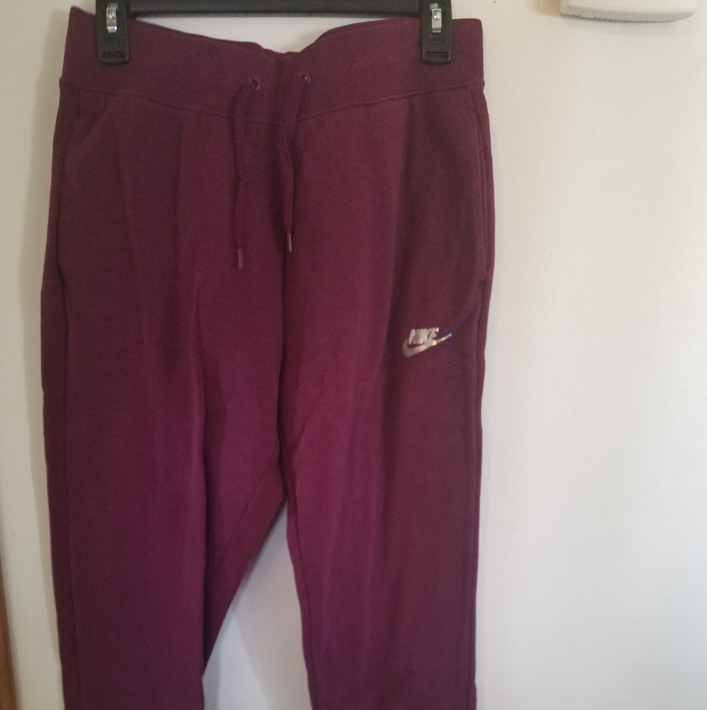 Nike jogger sweatpants